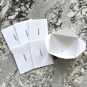 6pc CHANEL notecards + envelopes
